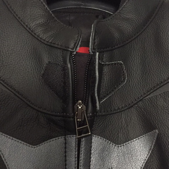 Dainese Lady AVRO D1 Full Leather BNWT - Picture 3 of 8